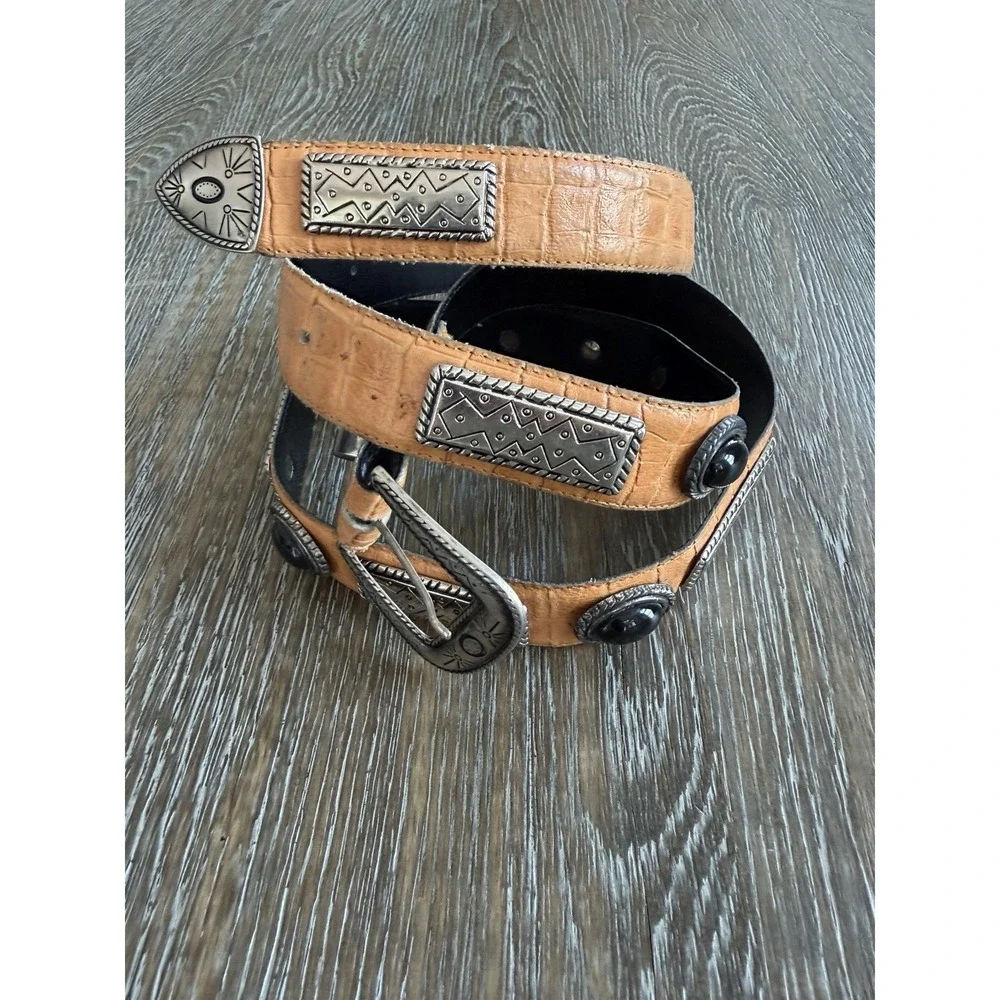 Vtg Mens Brown Leather Western Concho Belt Studded 47